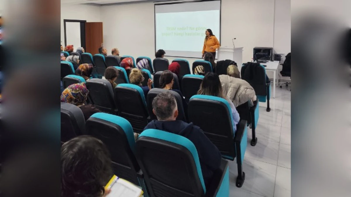 TOPLUM RUH SAĞLIĞI SEMİNERİ DÜZENLENDİ 