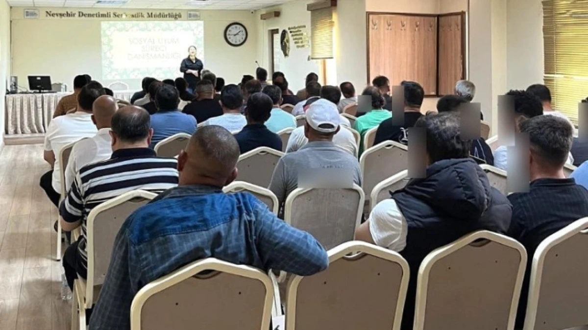 UYUM S&Uuml;RECİNE DESTEK SEMİNERİ D&Uuml;ZENLENDİ