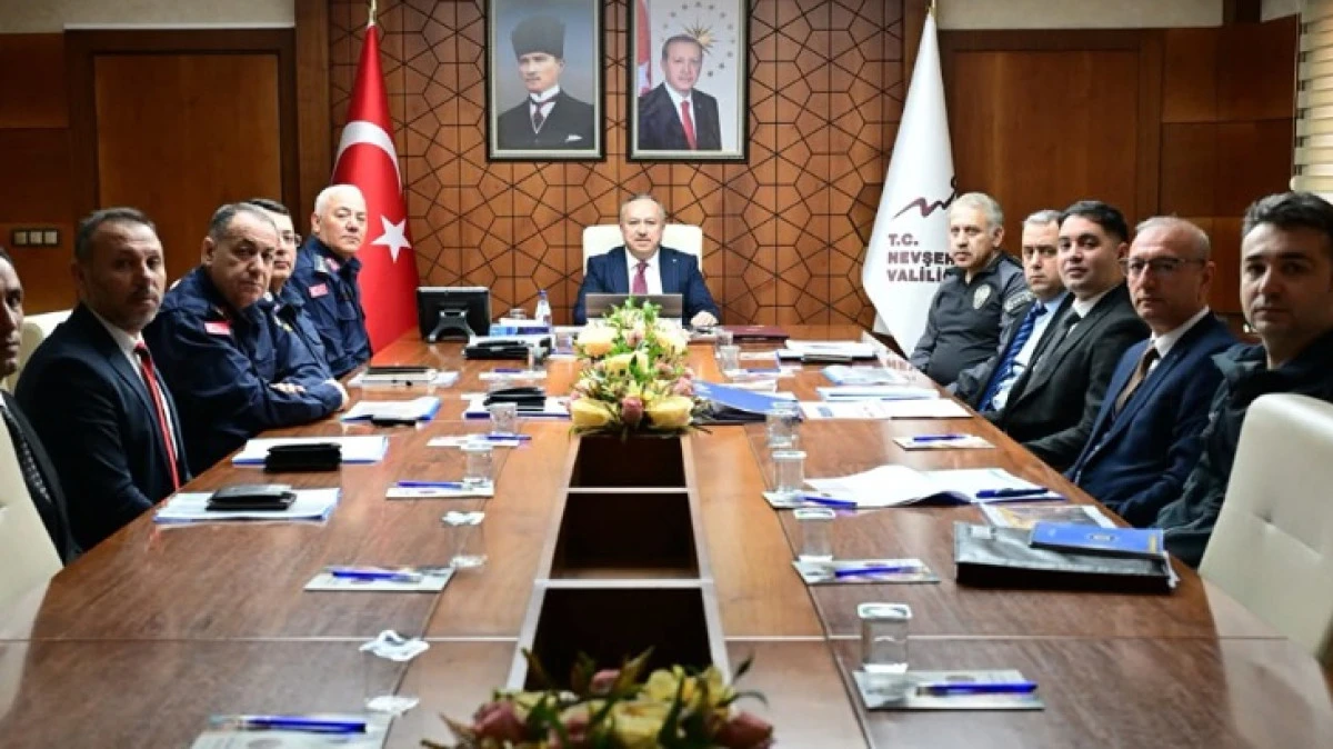 VALİ FİDAN BAŞKANLIĞINDA ASAYİŞ TOPLANTISI YAPILDI 