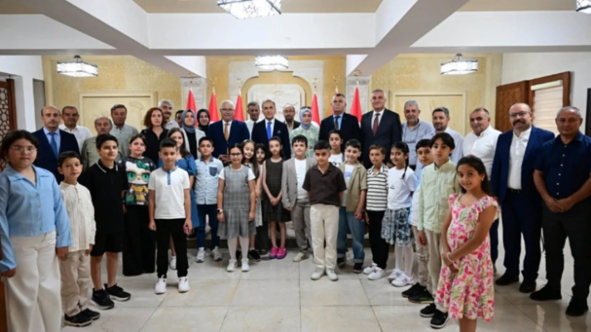 VALİ K&Ouml;K&Uuml;N MİNİK MİSAFİRLERİ VARDI 