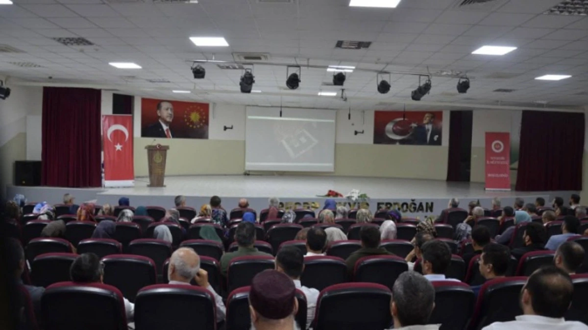 YAZ KUR'AN KURSLARI SEMİNERİ D&Uuml;ZENLENDİ 