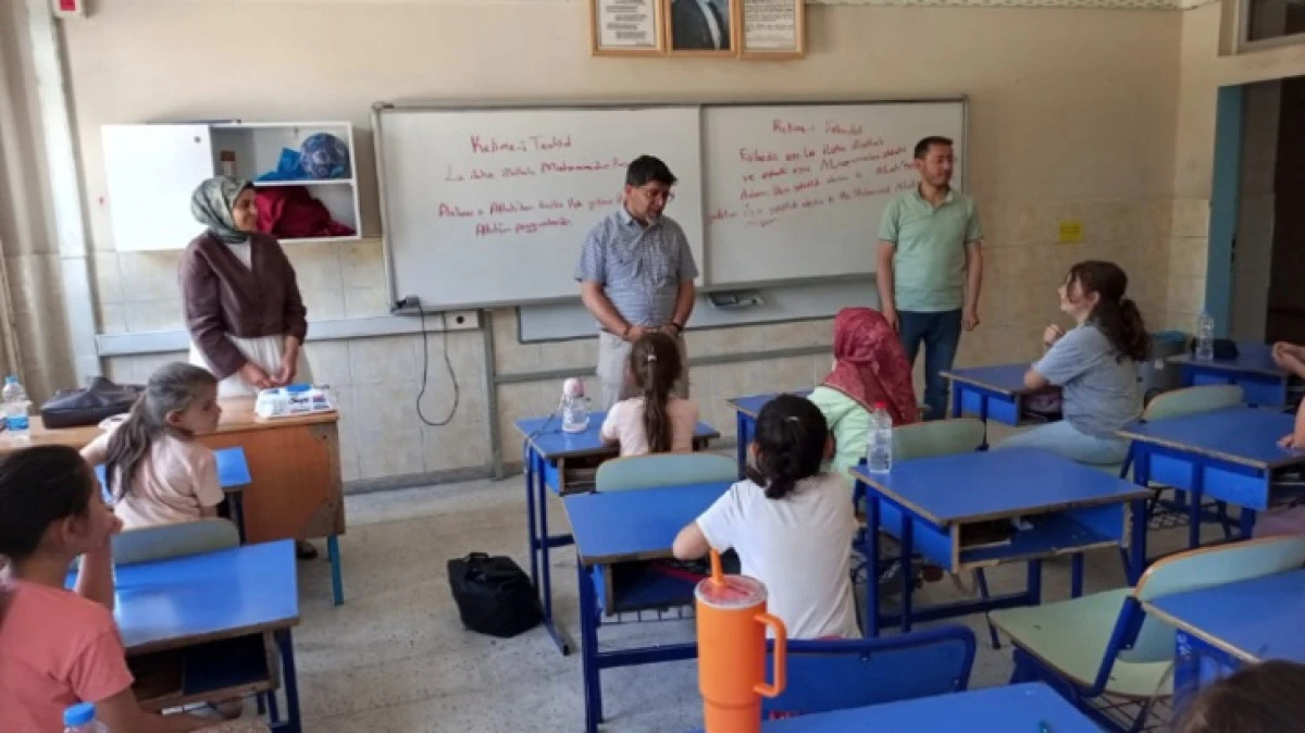 YAZ OKULLARI EĞİTİM VERMEYE BAŞLADI 